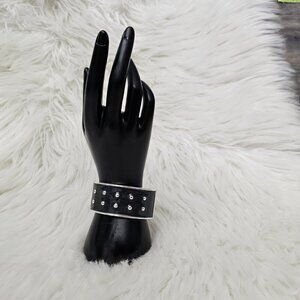 Vintage Black Enamel Hobnailed Silver Tone Metal Hinged Chunky Cuff Bracelet